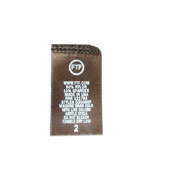 Fashion to Figure size 2X  Black - Picture 7 of 9